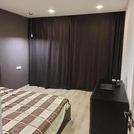 Clean And Comfortable Apparts, Family,business,travel Apartment