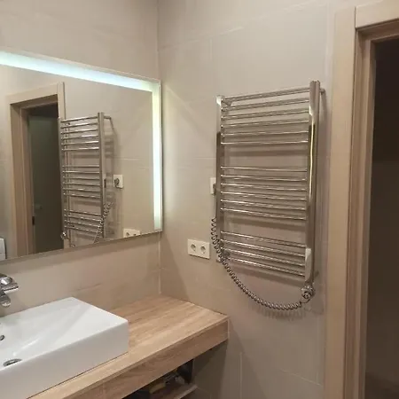 Apartment Clean And Comfortable Apparts, Family,business,travel