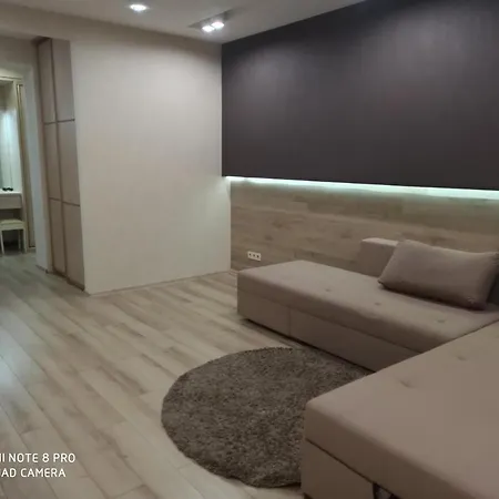 Apartment Clean And Comfortable Apparts, Family,business,travel